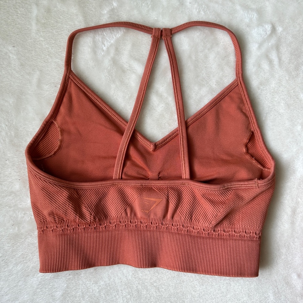 4. Gymshark Set - Picture 3 of 6